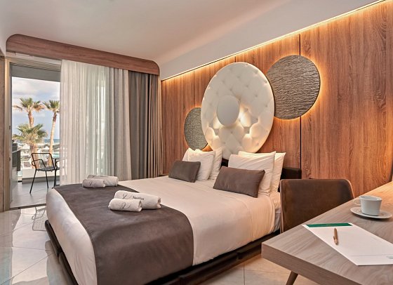 Nautilux Rethymno by Mage Hotels - Wohnbeispiel Maisonette mit Hot Tub Meerblick (Zimmercodierung MBM)