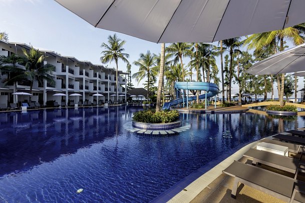 Sunwing Bangtao Beach