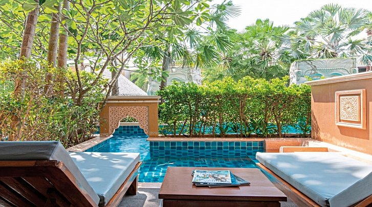 Rawai Palm Beach Resort - Wohnbeispiel Deluxe Pool Access (Zimmercodierung UDQ)