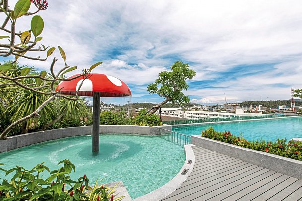 Kata Palm Resort - Kid´s Pool (Rooftop)