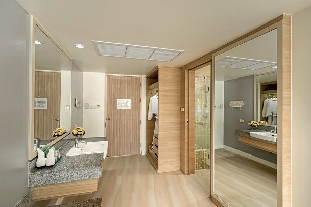 The Briza Beach Resort Khao Lak - Badbeispiel Premier Garden (Zimmercodierung UMG)