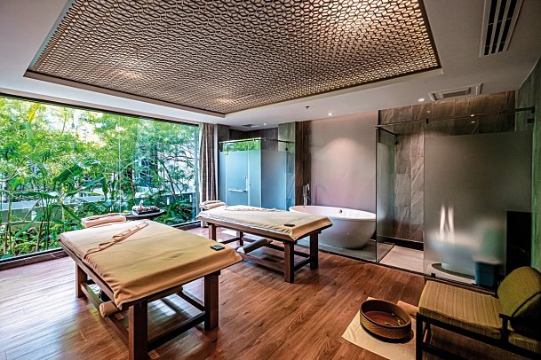 Le Méridien Khao Lak Resort & Spa