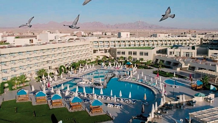 Seven Seas Jolie Bay