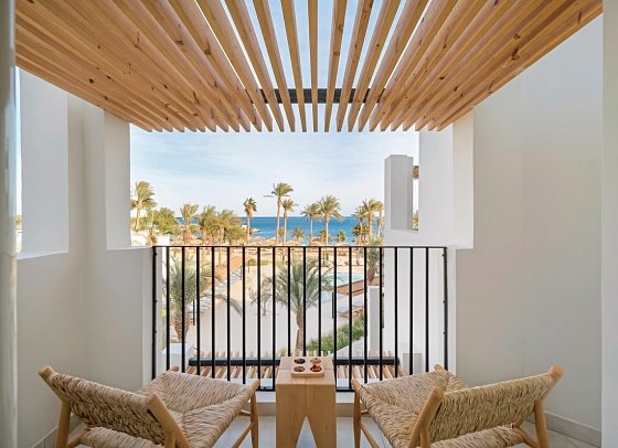 Serry Beach Resort - Beispiel Balkon Doppelzimmer Deluxe Meerblick (Zimmercodierungen DDM & DCM)