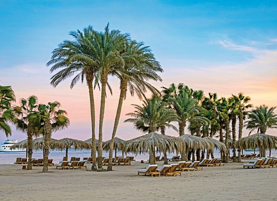 Serry Beach Resort