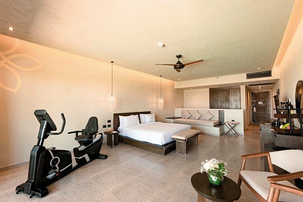 Sentido Naga Bay - Wohnbeispiel Juniorsuite Swim Up Sentido Fitness Beachfront Meerblick (Zimmercodierung J9M)