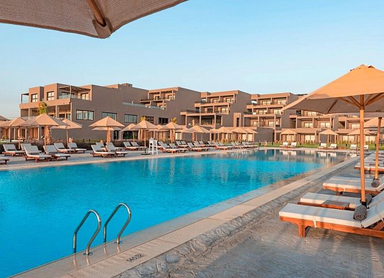 Sentido Naga Bay