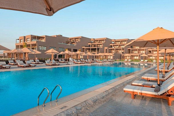 Sentido Naga Bay