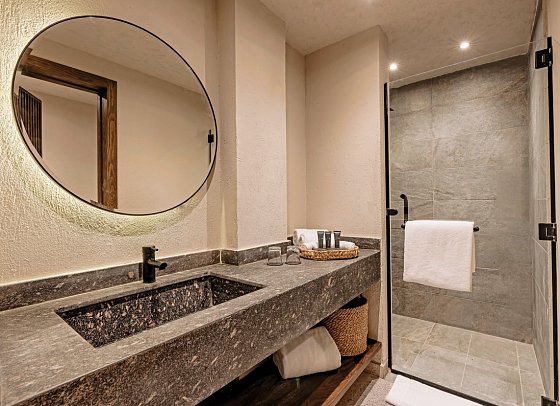 Sentido Naga Bay - Beispiel Bad Doppelzimmer Superior/Deluxe (Zimmercodierungen DSG, DDM, DS1 & DC1)