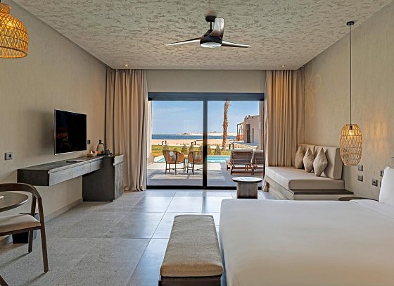 Sentido Naga Bay - Wohnbeispiel Juniorsuite Swim Up Meerblick (Zimmercodierung J1Q)