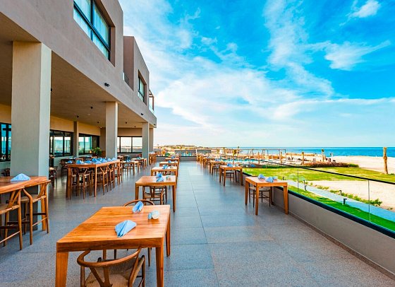 Sentido Naga Bay