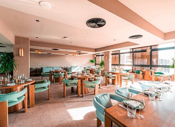 Sentido Naga Bay