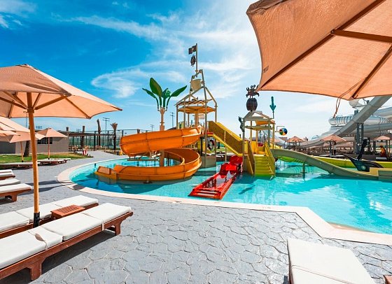 Sentido Naga Bay