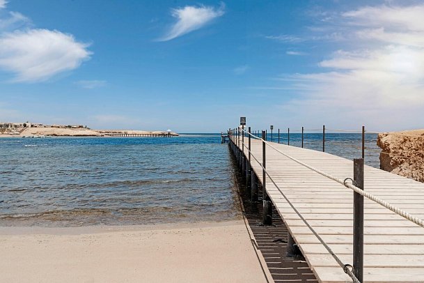 Sentido Naga Bay