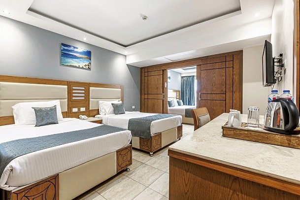 SUNRISE Alora Aqua Park Resort - Wohnbeispiel Familienzimmer (Zimmercodierung FB1)