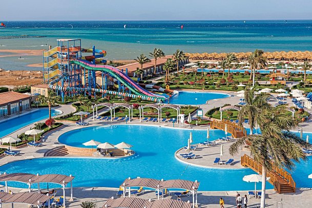 SUNRISE Alora Aqua Park Resort