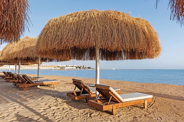 SUNRISE Alora Aqua Park Resort