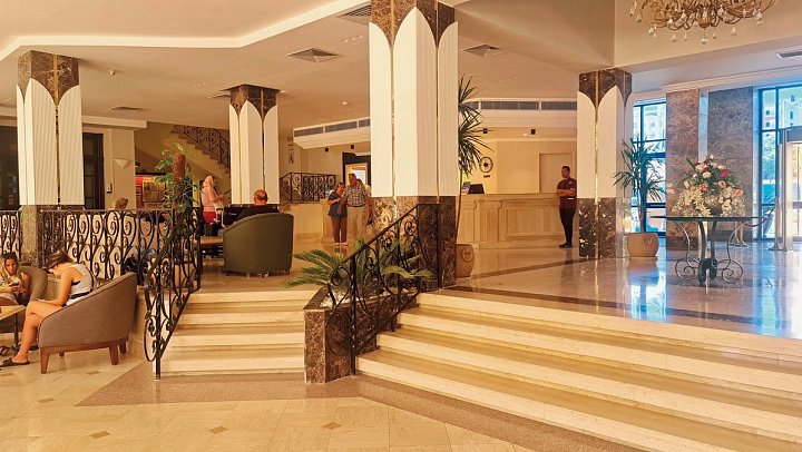 Bella Vista Resort