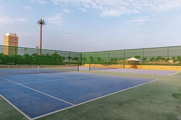 Fort Arabesque West Bay