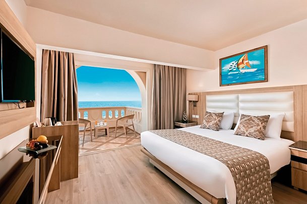 Pickalbatros Citadel Resort - Wohnbeispiel Familienzimmer Meerblick (Zimmercodierung F1M)