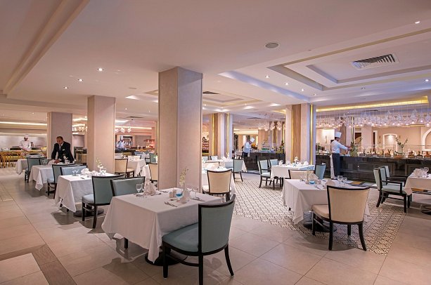 Premier Le Rêve Hotel & Spa