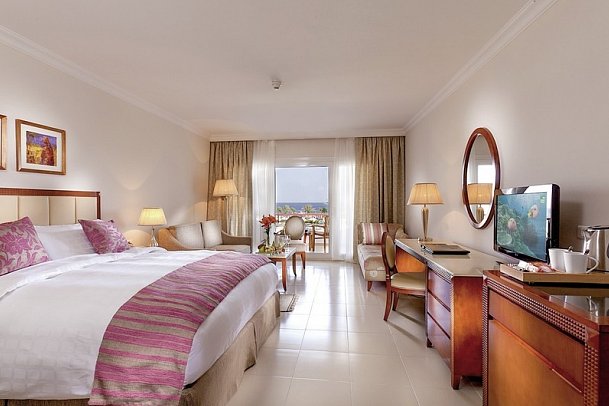 Baron Palace Sahl Hasheesh - Wohnbeispiel Doppelzimmer Deluxe Meerblick (Zimmercodierungen DDM & DCM)
