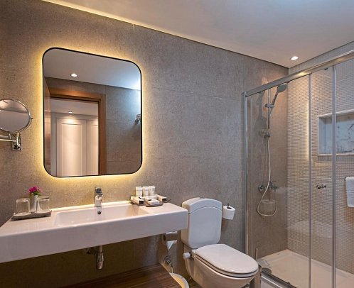 Fort Arabesque - The Beach Resort - Beispiel Bad Doppelzimmer Deluxe (Zimmercodierungen DDN & DFN)