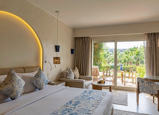 Fort Arabesque Resort & Spa - Wohnbeispiel Doppelzimmer Deluxe seitl. Meerblick (Zimmercodierungen DDN & DCN)
