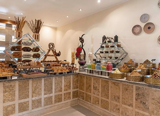 Fort Arabesque Resort & Spa