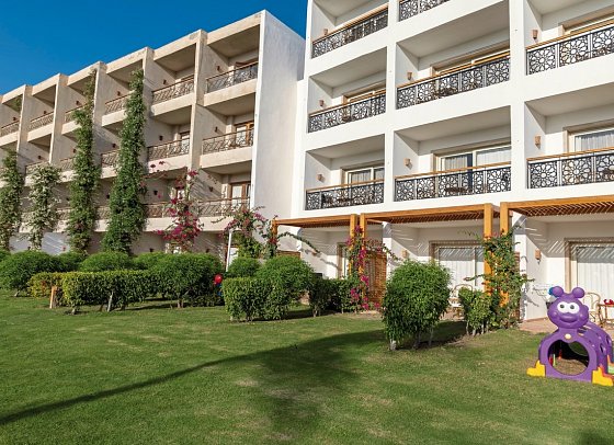 Fort Arabesque Resort & Spa