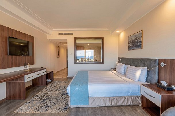 Serenity Alpha Beach - Wohnbeispiel Doppelzimmer Grand Club (Zimmercodierungen DT2 & DC1)