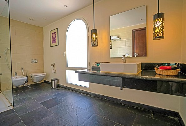 Fort Arabesque - The Villas - Bad Villa 2 Schlafzimmer (Zimmercodierung VB2)