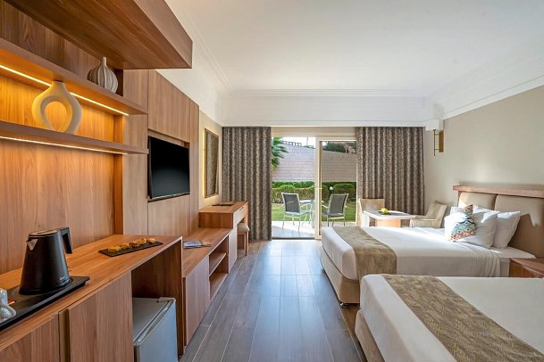 Serenity Alma Heights - Wohnbeispiel Doppelzimmer Superior (Zimmercodierungen DS1, DFG, DSP, D6G, DCG, DC2, DS6 & DC5)