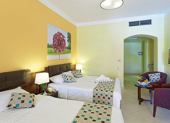 Three Corners Rihana Resort - Wohnbeispiel Familienzimmer Premium (Zimmercodierungen FM1 & FG1)