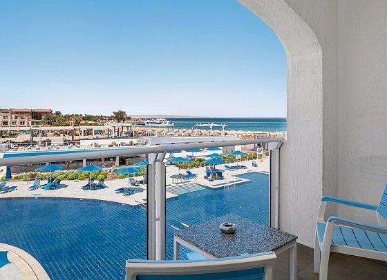 Pickalbatros Blu Spa Resort - Wohnbeispeil Doppelzimmer Deluxe Meerblick (Zimmercodierung DDM)