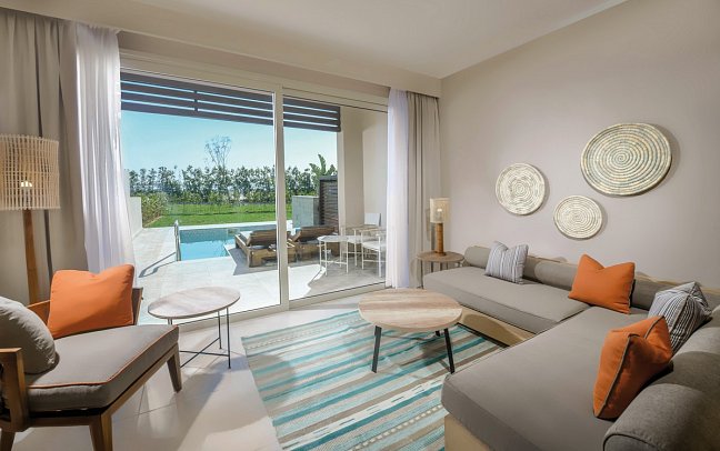 Steigenberger Resort Ras Soma - Wohnbeispiel Executive Suite Swim-Up (Zimmercodierung WT1)