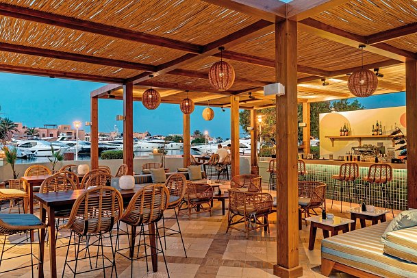 Ali Pasha Hotel