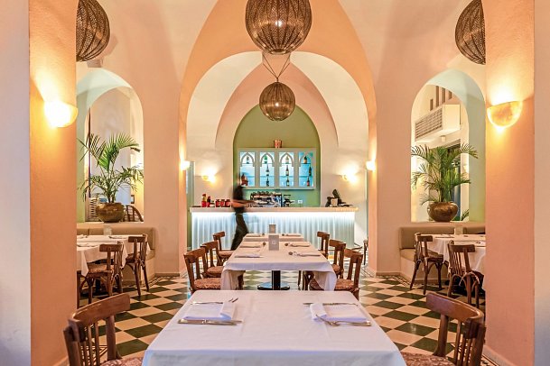 Ali Pasha Hotel