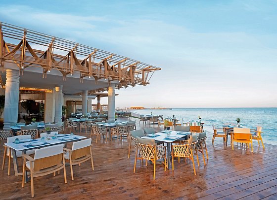 Rixos Premium Magawish Suites & Villas