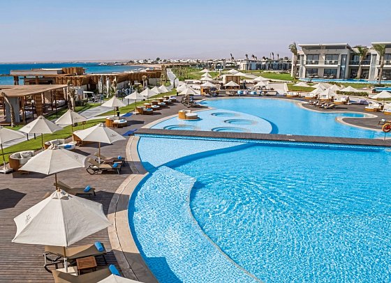 Rixos Premium Magawish Suites & Villas