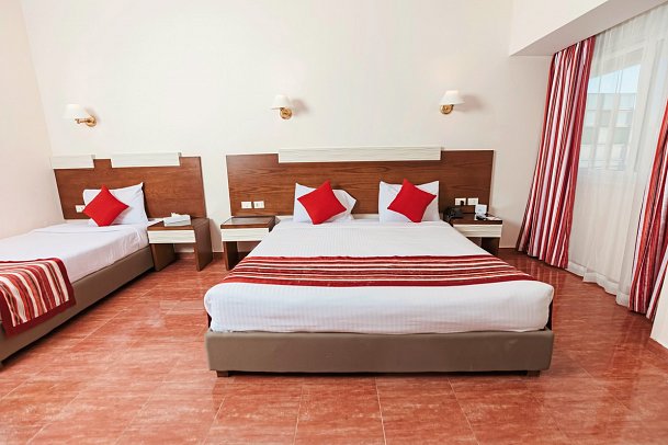 Golden Beach Resort - Wohnbeispiel Doppelzimmer Premium Poolblick (Zimmercodierung DMP)