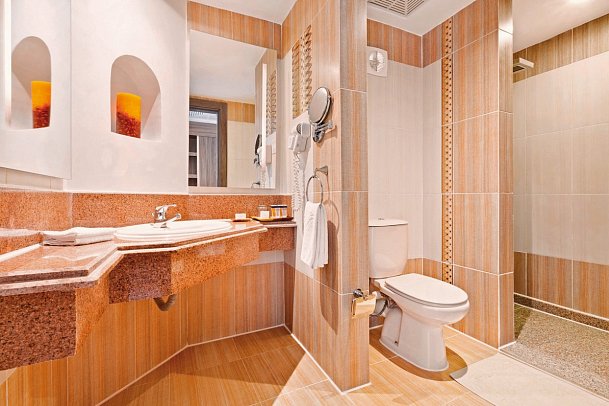 Pickalbatros Palace Resort - Beispiel Bad Doppelzimmer Economy, Standard Gartenblick (Zimmercodierungen DE1, DGG, DCG, DFG & EFG)