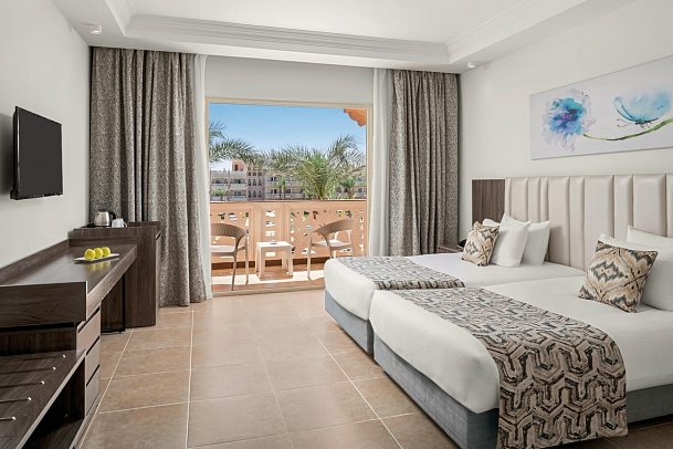 Pickalbatros Palace Resort - Wohnbeispiel Doppelzimmer Familie Poolblick (Zimmercodierung DI2)