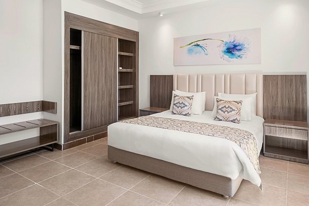 Pickalbatros Palace Resort - Wohnbeispiel Doppelzimmer Familie Poolblick (Zimmercodierung DI2)