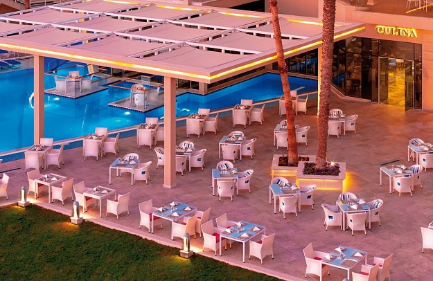 Beach Albatros Resort