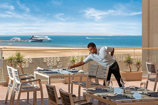 Beach Albatros Resort