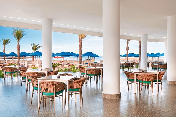 Beach Albatros Resort