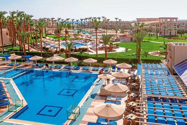 Beach Albatros Resort