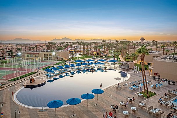 Beach Albatros Resort