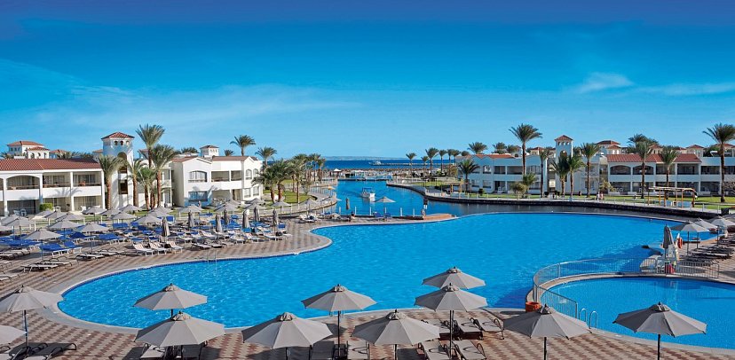 Pickalbatros Dana Beach Resort